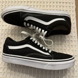 Vans old skool shoes